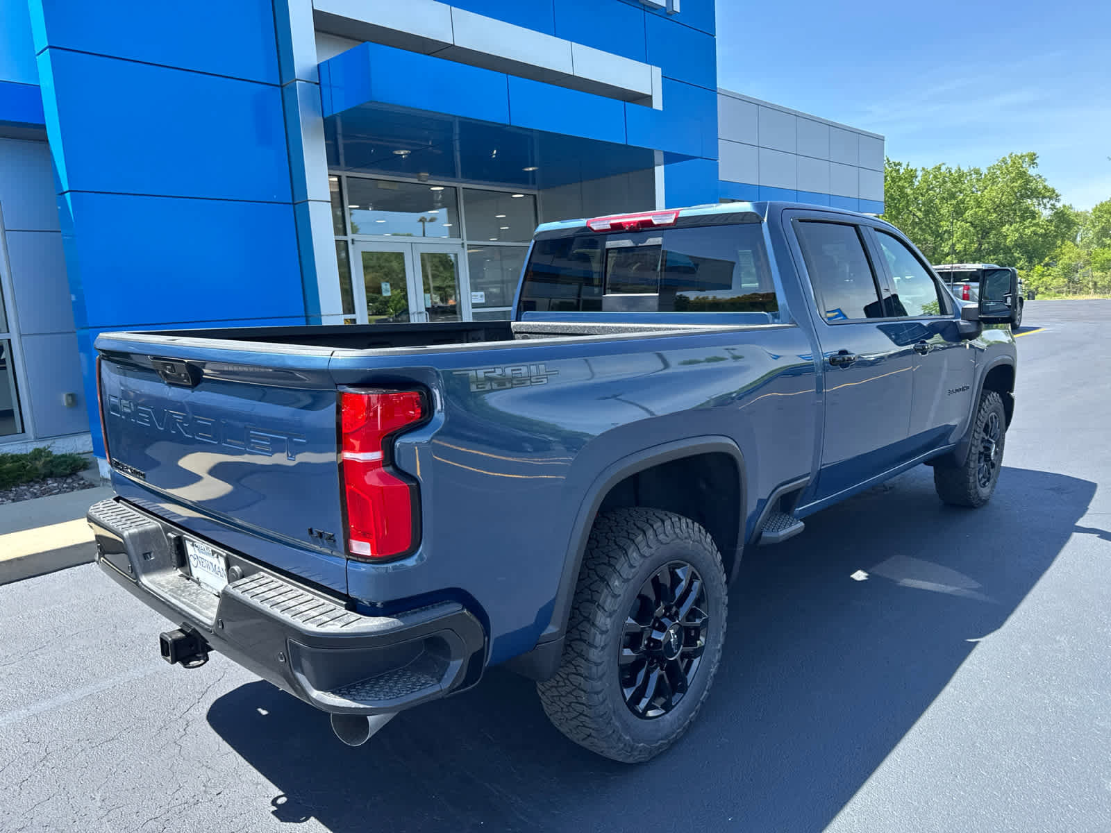 New 2026 Chevrolet Silverado 3500 LTZ w/ LTZ Plus Package AWD/4WD image 7