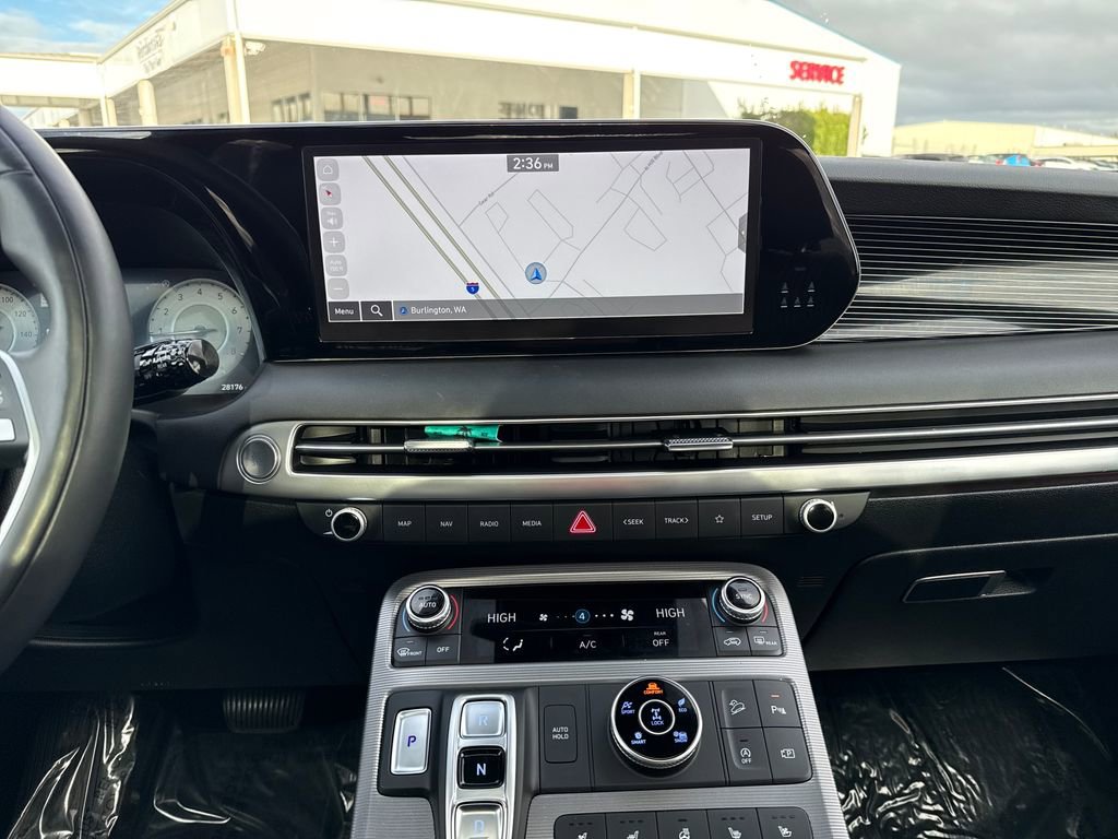 Used 2023 Hyundai Palisade Calligraphy image 39
