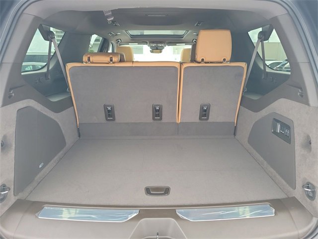 New 2026 Cadillac Escalade ESV Luxury image 12