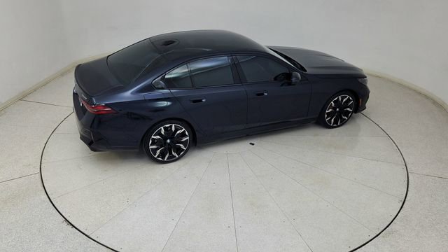 Used 2026 BMW 550e xDrive image 85