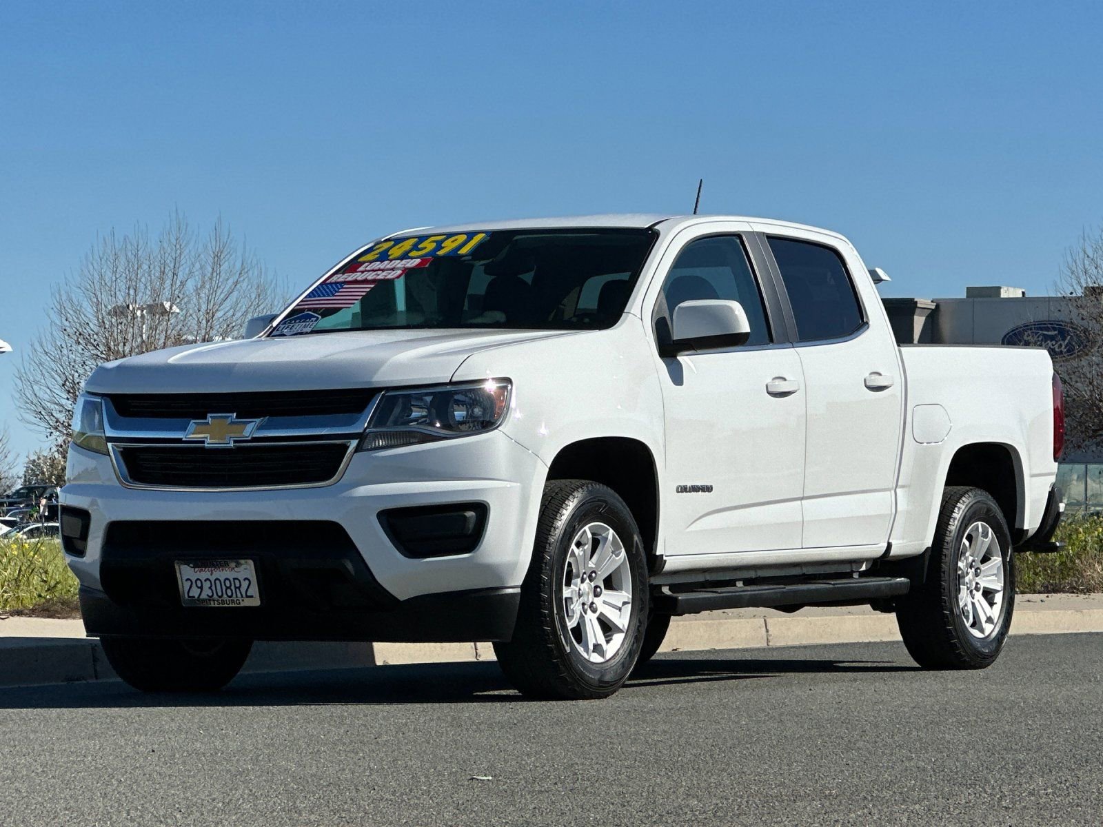 Used 2017 Chevrolet Colorado LT w/ Safety Package image 8