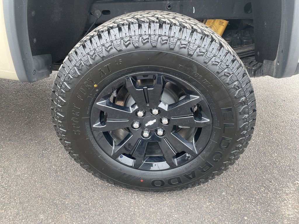 Used 2022 Chevrolet Colorado ZR2 w/ ZR2 Dusk Special Edition AWD/4WD image 4