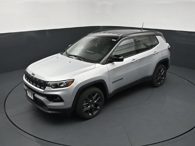 New 2026 Jeep Compass Limited AWD/4WD image 14