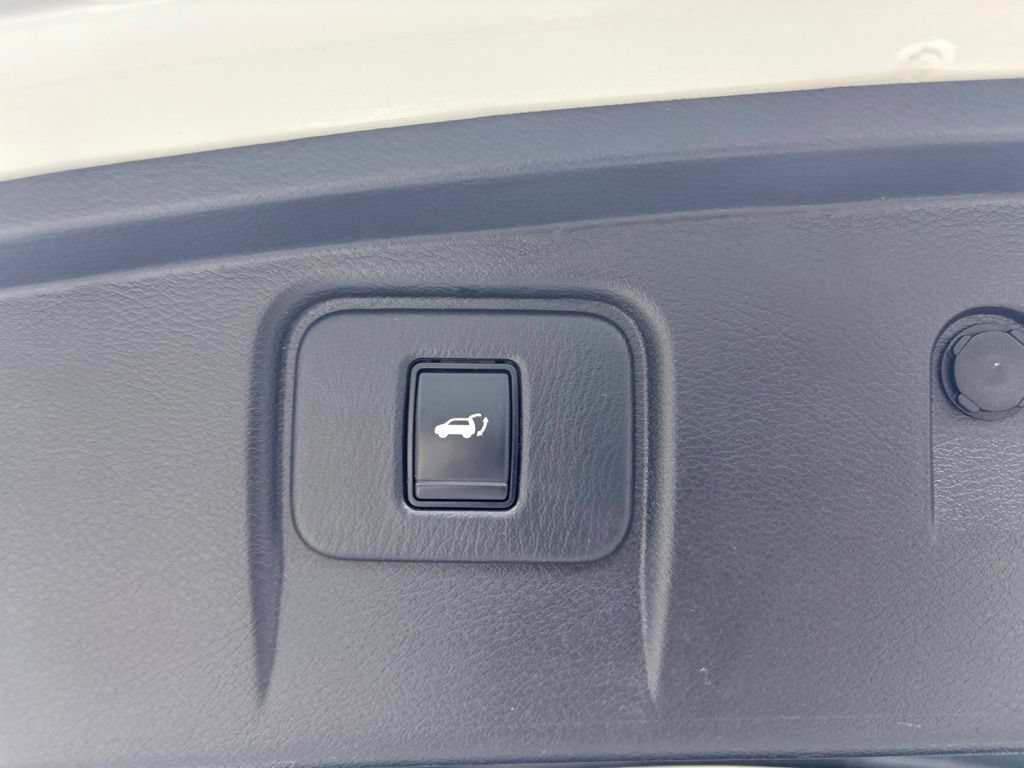 Used 2021 Nissan Murano Platinum w/ Cargo Package AWD/4WD image 31