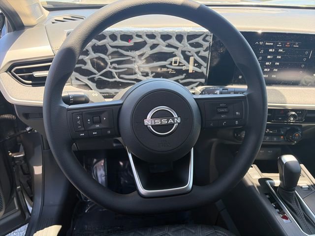 New 2026 Nissan Kicks SV w/ SV Premium Package FWD image 24