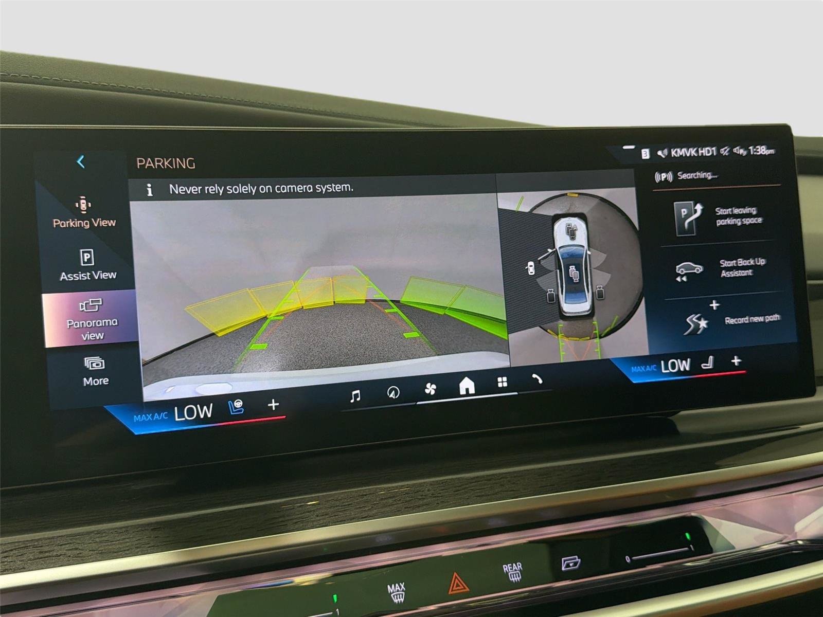New 2026 BMW 740i w/ Premium Package RWD image 13
