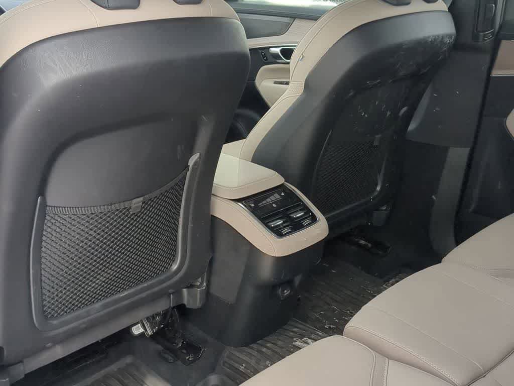 Certified 2026 Volvo XC90 B6 Plus w/ Protection Package Premier AWD/4WD image 17
