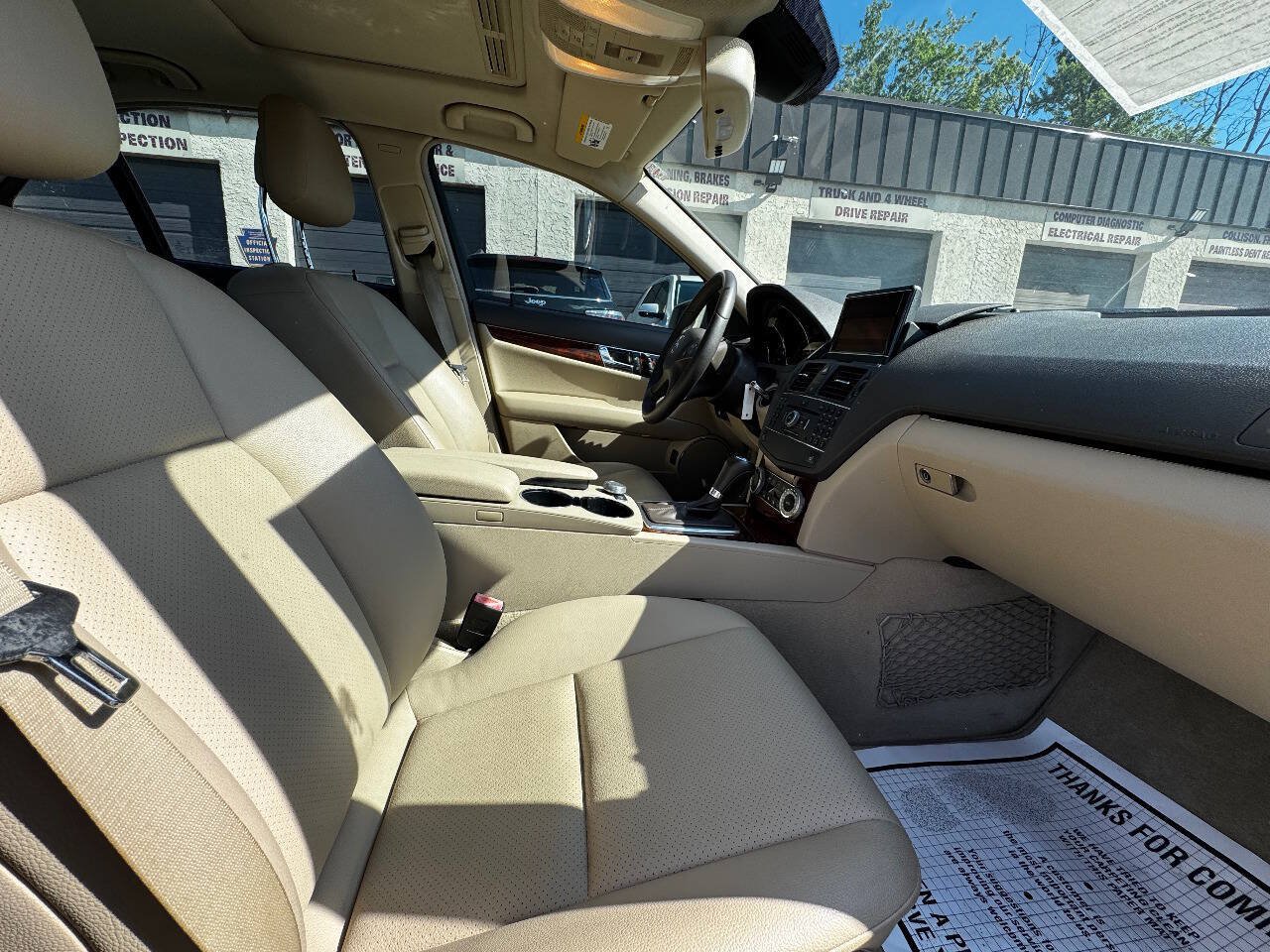 Used 2010 Mercedes-Benz C 300 4MATIC Sedan image 13