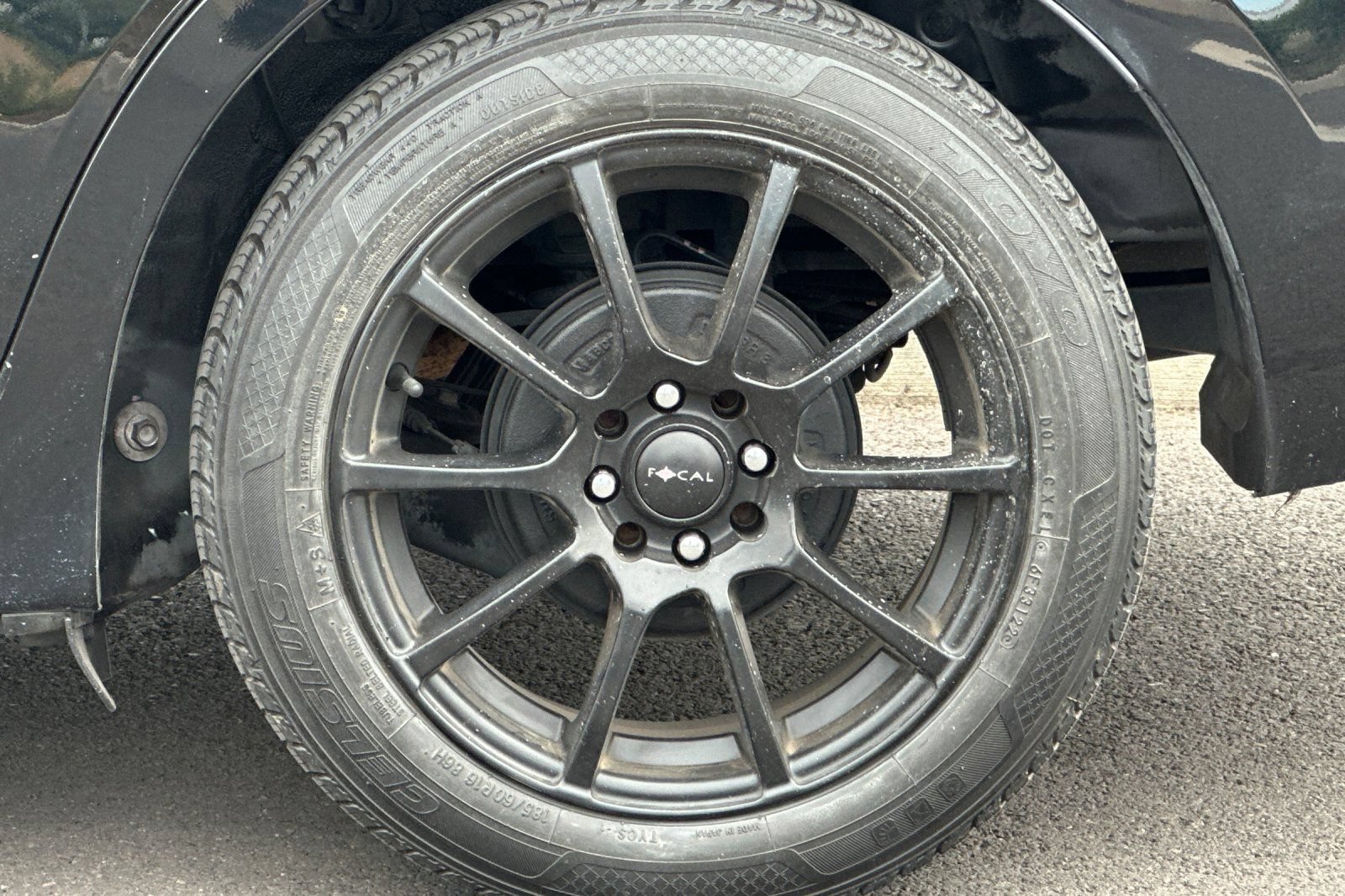 Used 2019 Toyota Yaris LE FWD image 30