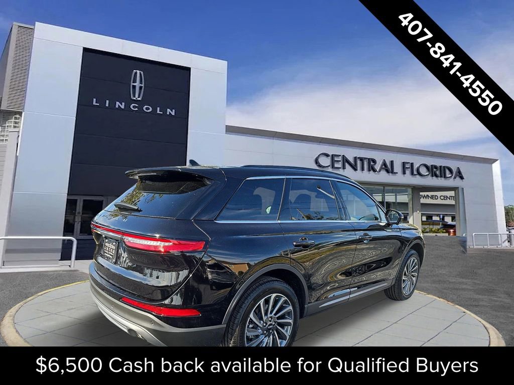 New 2025 Lincoln Corsair Reserve w/ Equipment Group 202A image 3