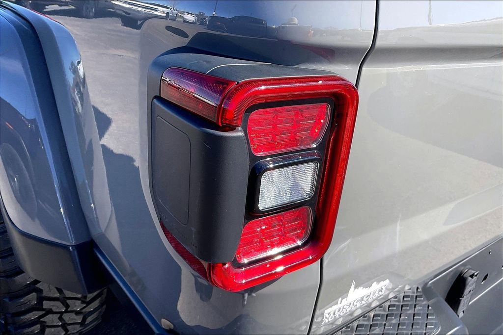 Used 2022 Jeep Gladiator Mojave w/ LED Lighting Group image 25