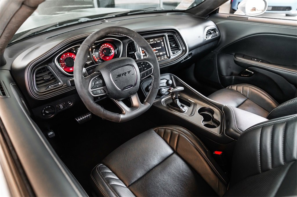 Used 2022 Dodge Challenger SRT Hellcat image 10