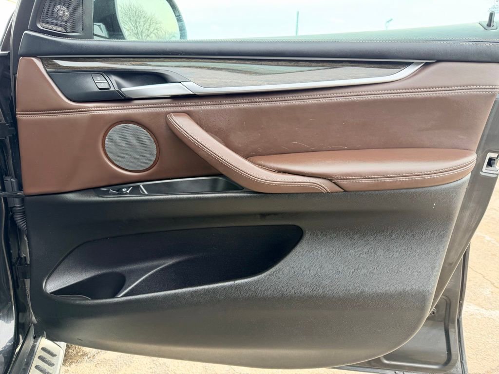 Used 2016 BMW X5 xDrive50i image 21