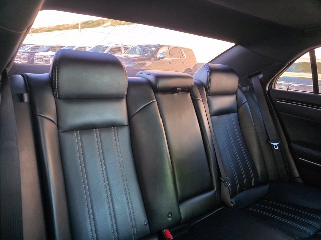 Used 2022 Chrysler 300 S RWD image 18