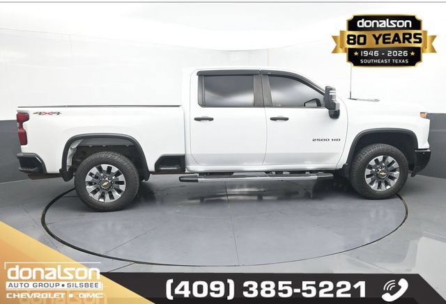Used 2024 Chevrolet Silverado 2500 Custom w/ Custom Value Package AWD/4WD image 2