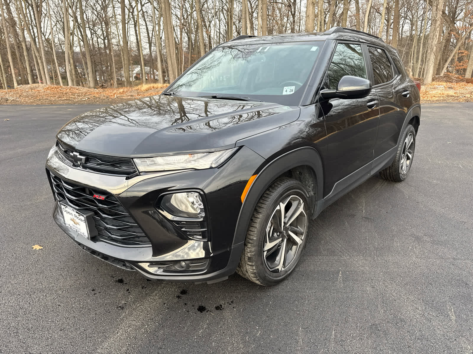 Used 2023 Chevrolet TrailBlazer RS w/ Sun and Liftgate Package image 4