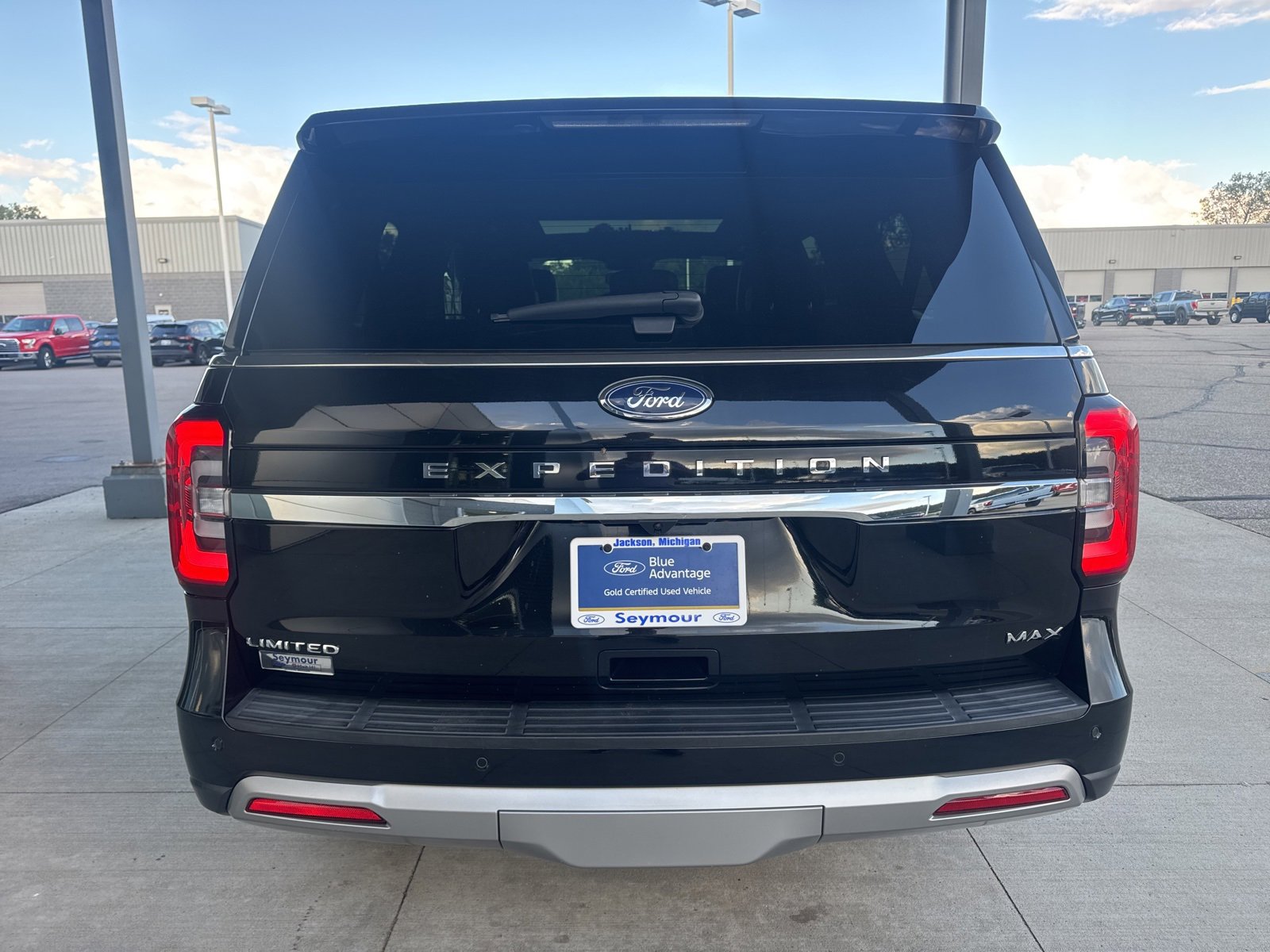 Certified 2022 Ford Expedition Max Limited image 6