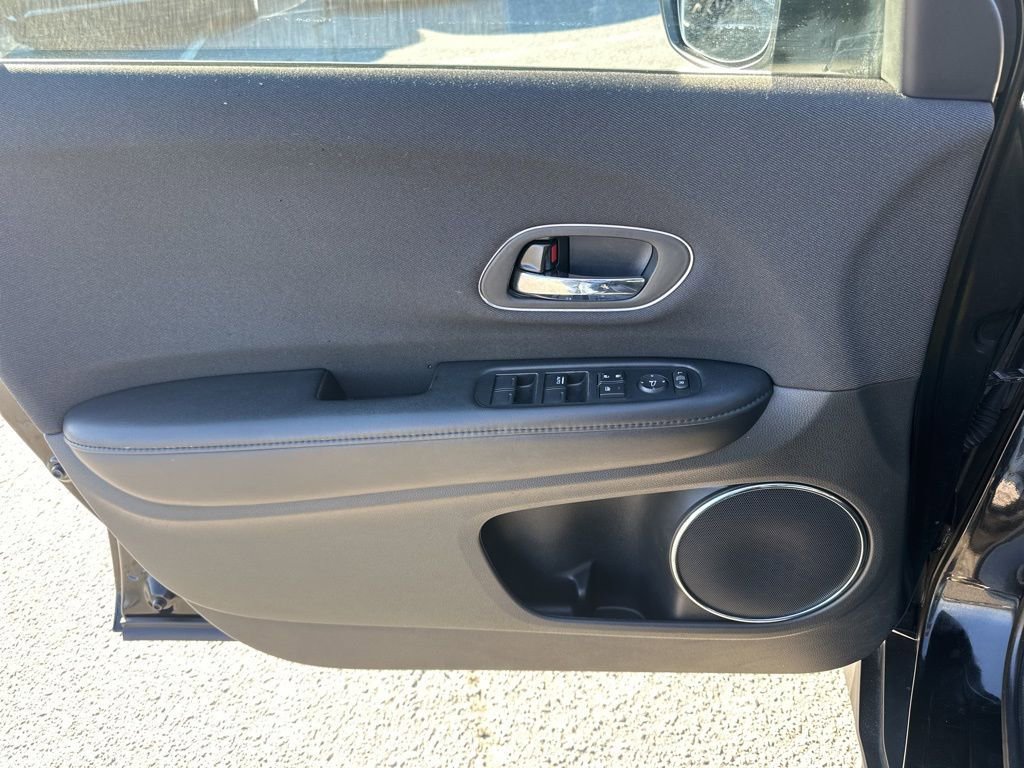 Used 2022 Honda HR-V EX image 24