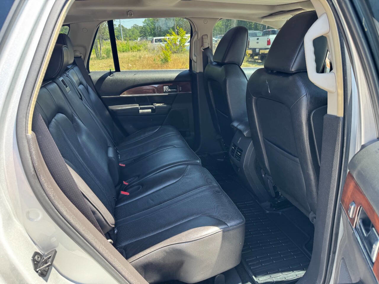 Used 2011 Lincoln MKX AWD w/ 102A Rapid Spec Order Code image 14