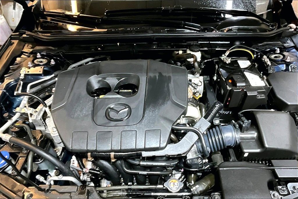 Used 2023 MAZDA MAZDA3 s image 9