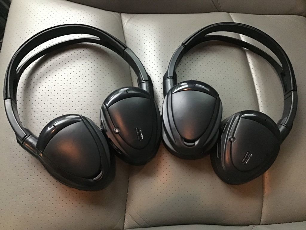 Used 2020 Chevrolet Express 2500 w/ Enhanced Convenience Package image 52