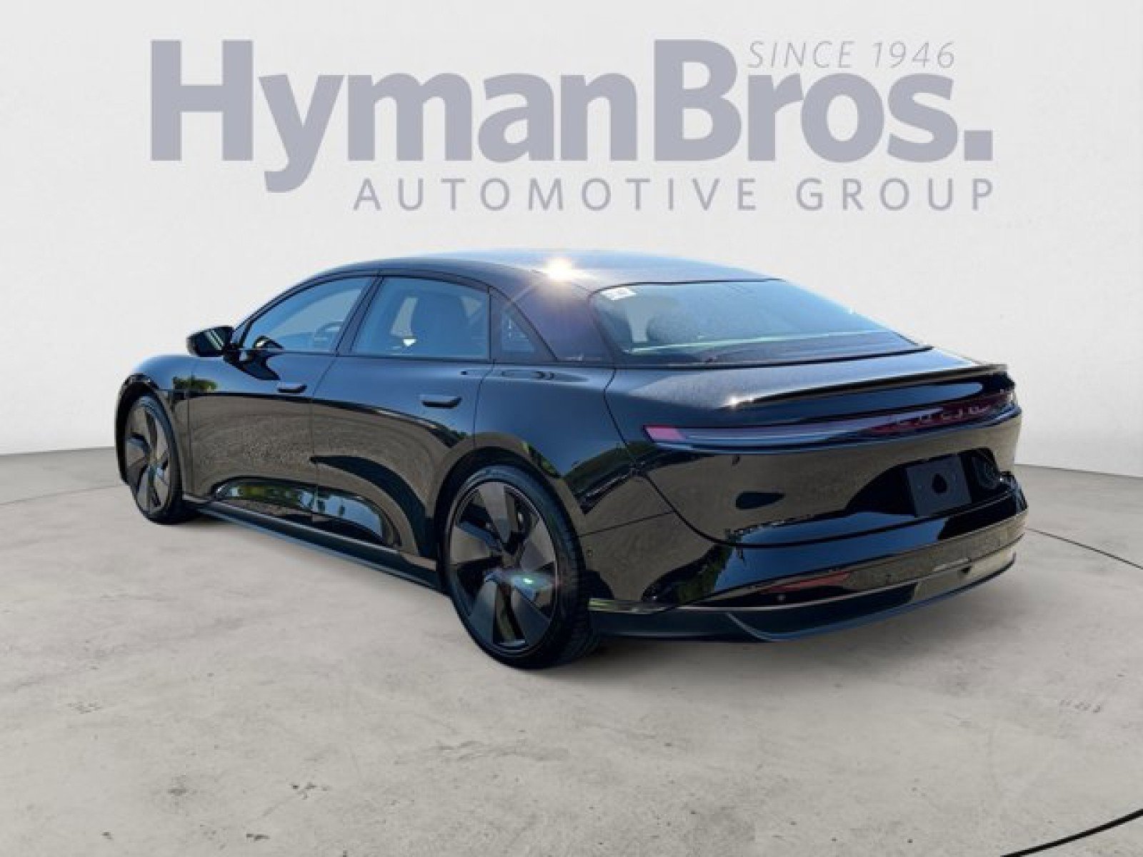 Used 2024 Lucid Air Touring AWD/4WD image 5