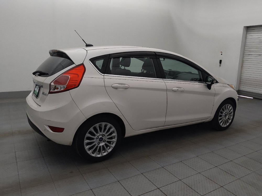Used 2016 Ford Fiesta Titanium image 10