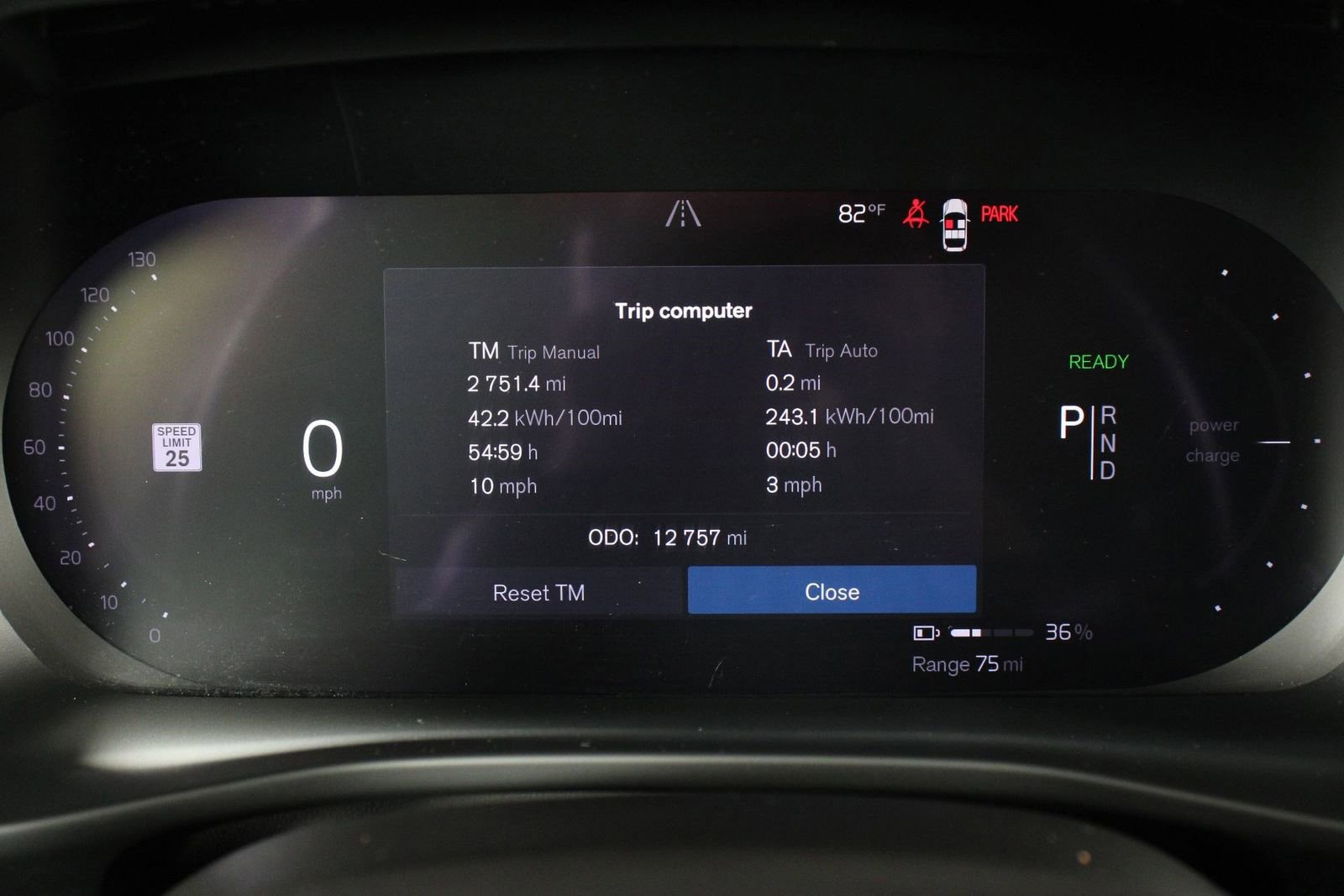 Used 2023 Volvo C40 P8 Recharge Ultimate image 12