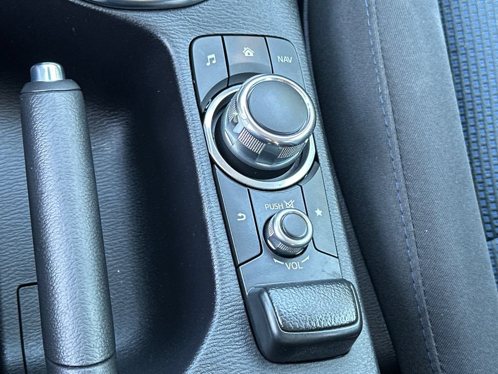 Used 2018 Toyota Yaris iA FWD image 25
