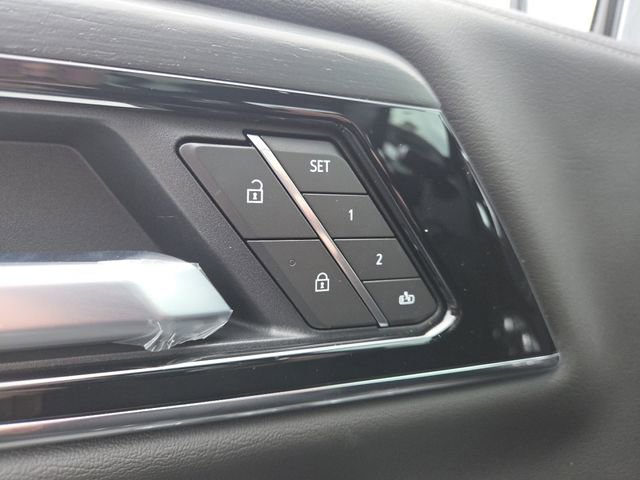 New 2026 GMC Yukon XL Denali w/ Sun & Power Step Package image 12