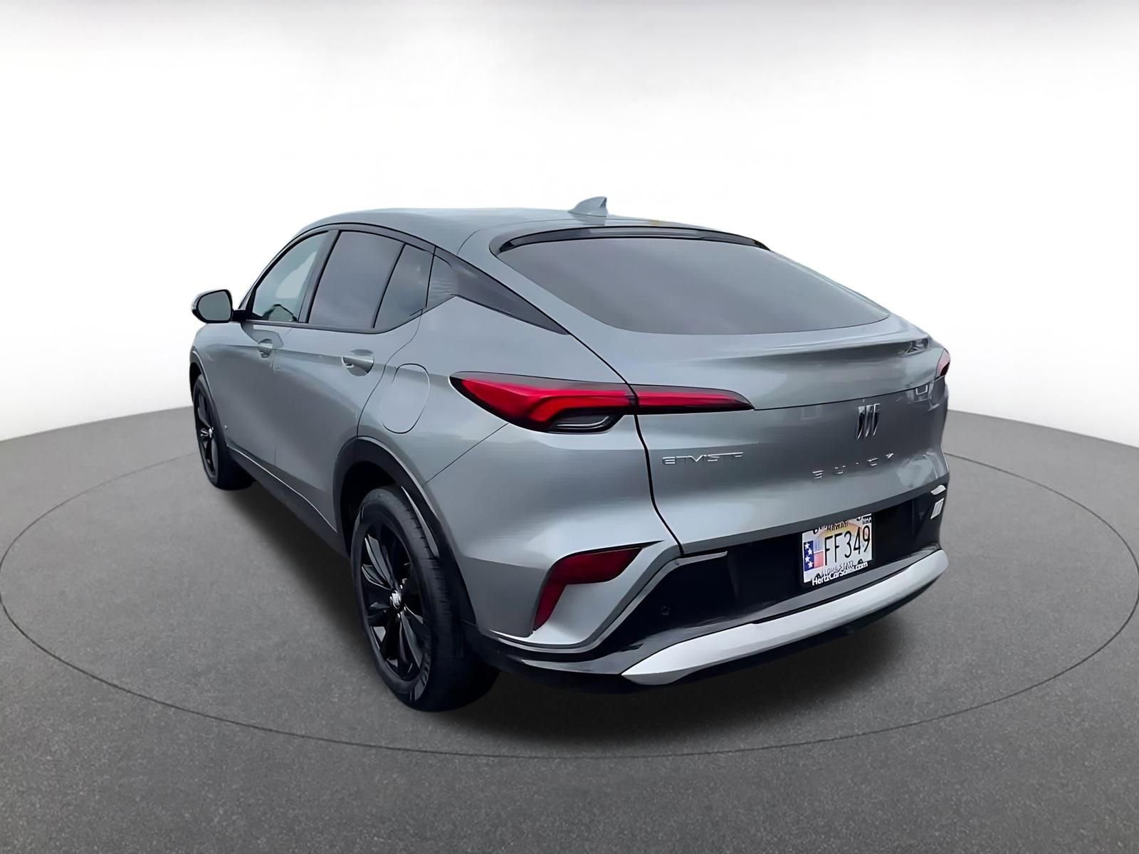 Used 2025 Buick Envista Sport Touring image 11