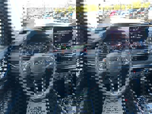 Used 2024 Jeep Compass Trailhawk image 20