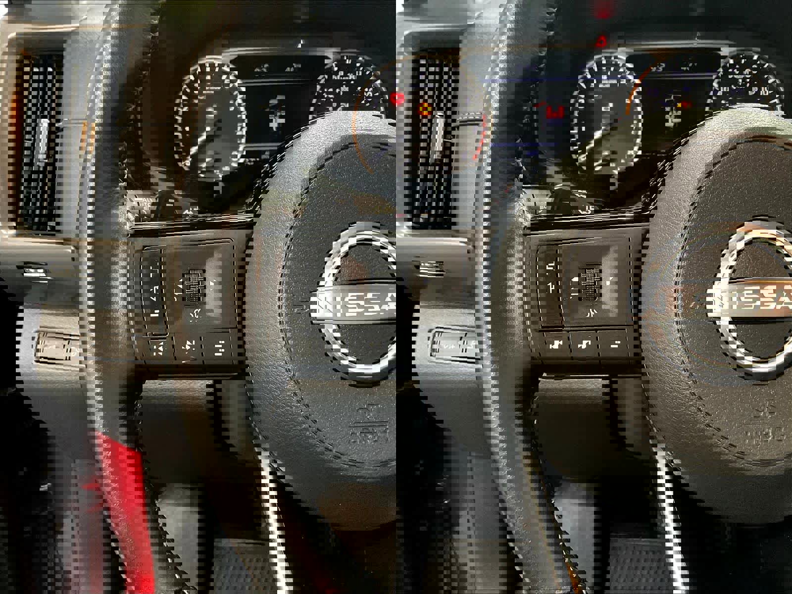 Used 2022 Nissan Pathfinder SL w/ SL Premium Package AWD/4WD image 24