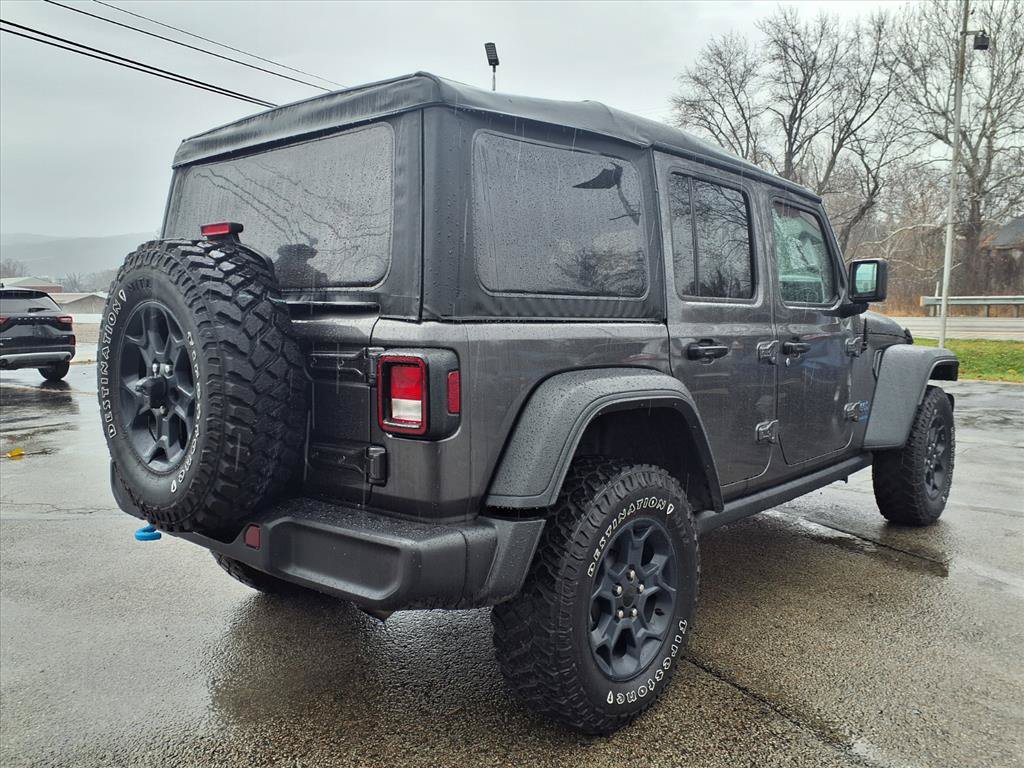 Used 2023 Jeep Wrangler Unlimited w/ Cold Weather Group AWD/4WD image 4