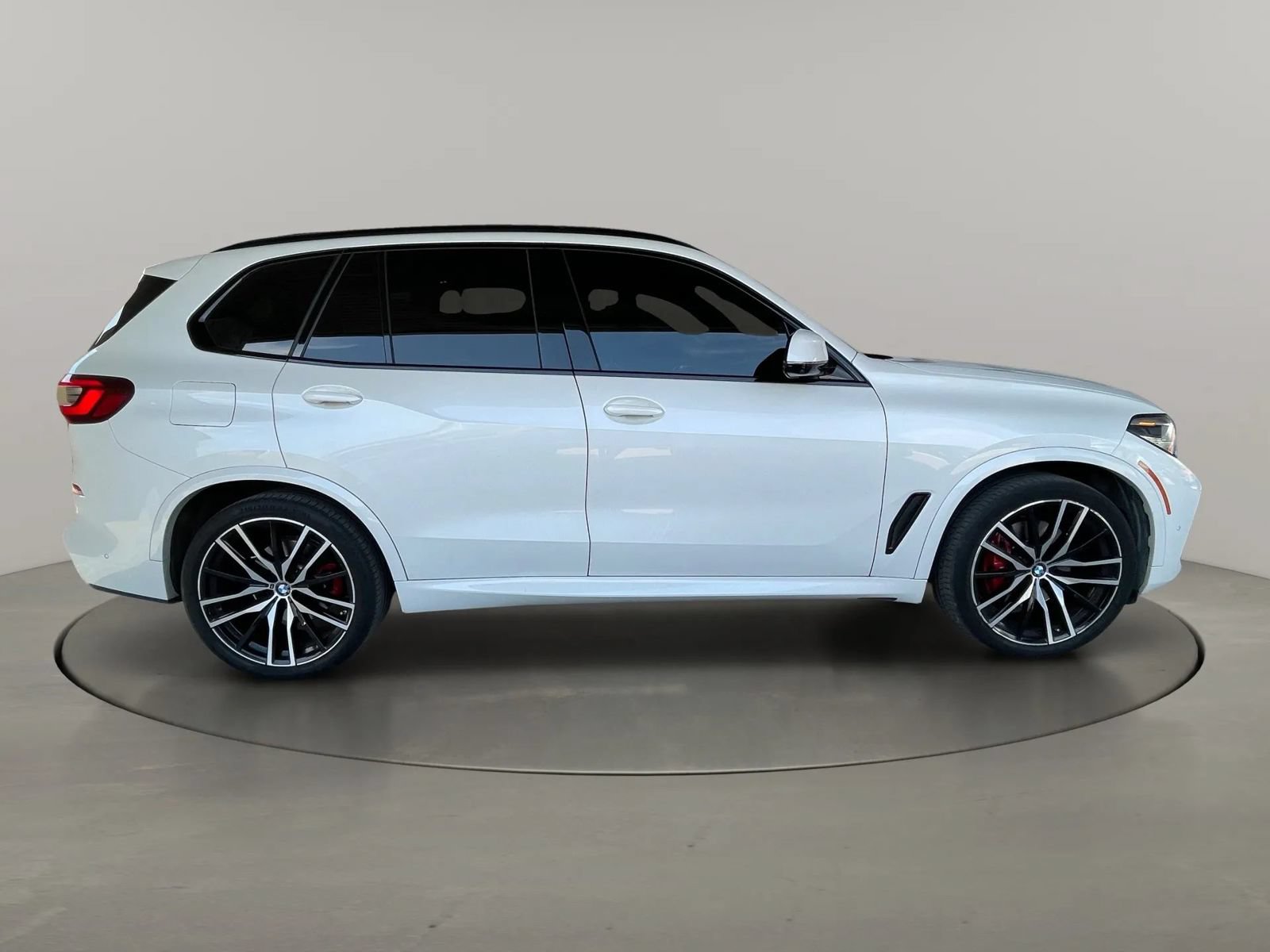 Used 2023 BMW X5 sDrive40i w/ M Sport Package RWD image 5