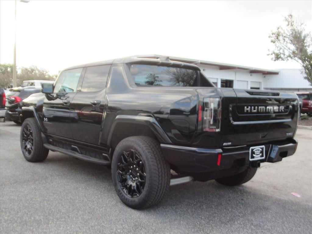 New 2026 GMC Hummer EV 4x4 Crew Cab image 4