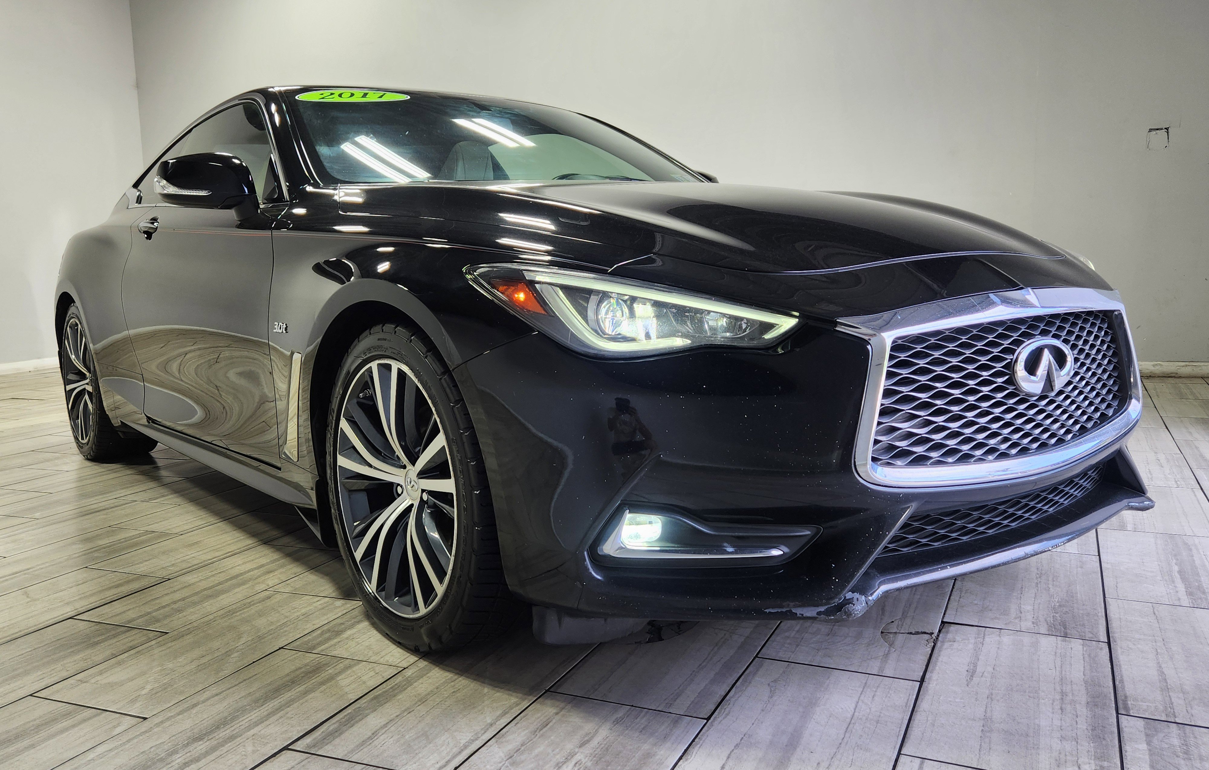 Used 2017 INFINITI Q60 3.0t w/ Cargo Package AWD/4WD image 7