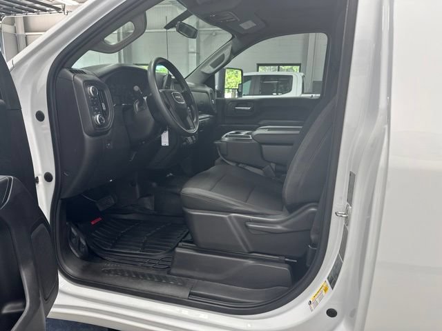 Used 2022 GMC Sierra 3500 Pro w/ Convenience Package AWD/4WD image 13