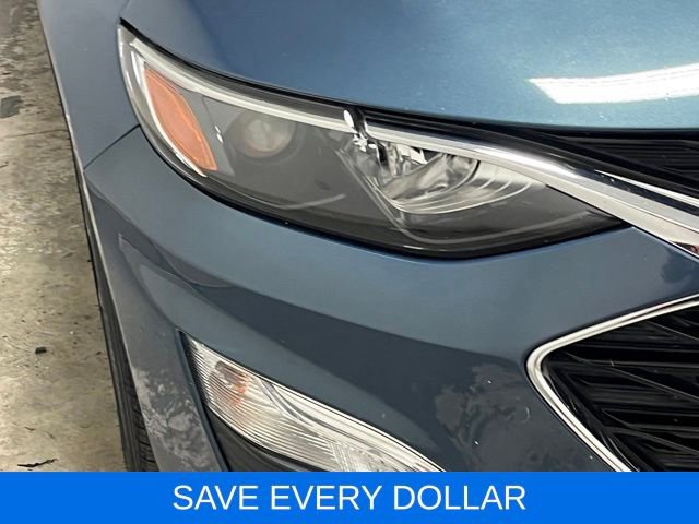 Used 2024 Chevrolet Malibu RS FWD image 12