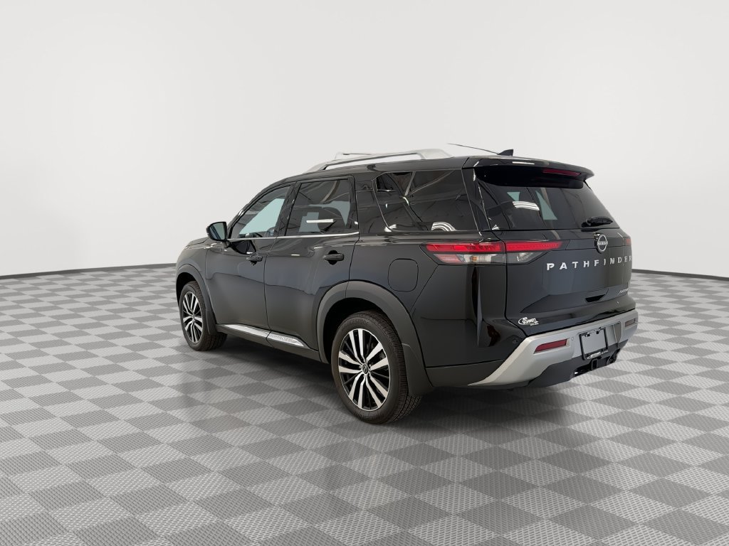 Certified 2025 Nissan Pathfinder Platinum w/ Cargo Package FWD image 9