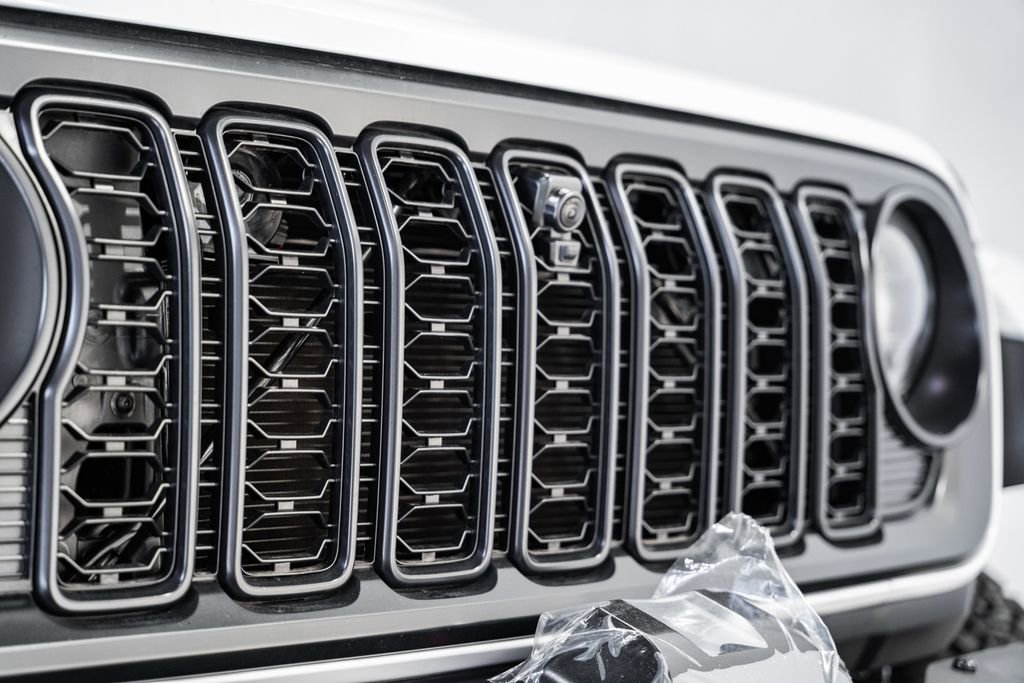 New 2026 Jeep Wrangler Unlimited Rubicon image 9