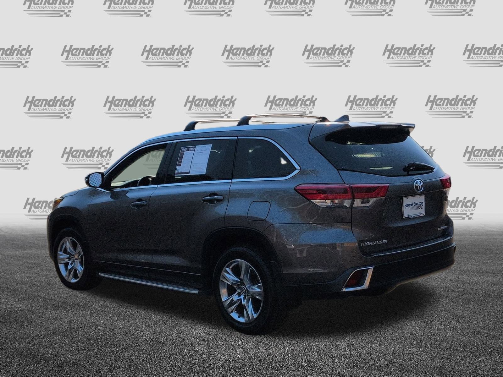Used 2019 Toyota Highlander Limited image 8