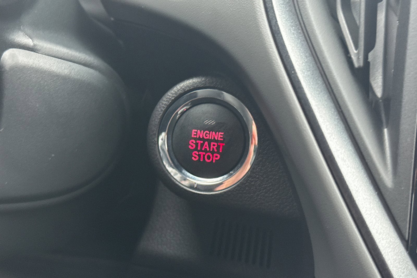 New 2025 Subaru Crosstrek 2.5i Limited w/ Popular Package #4A image 22