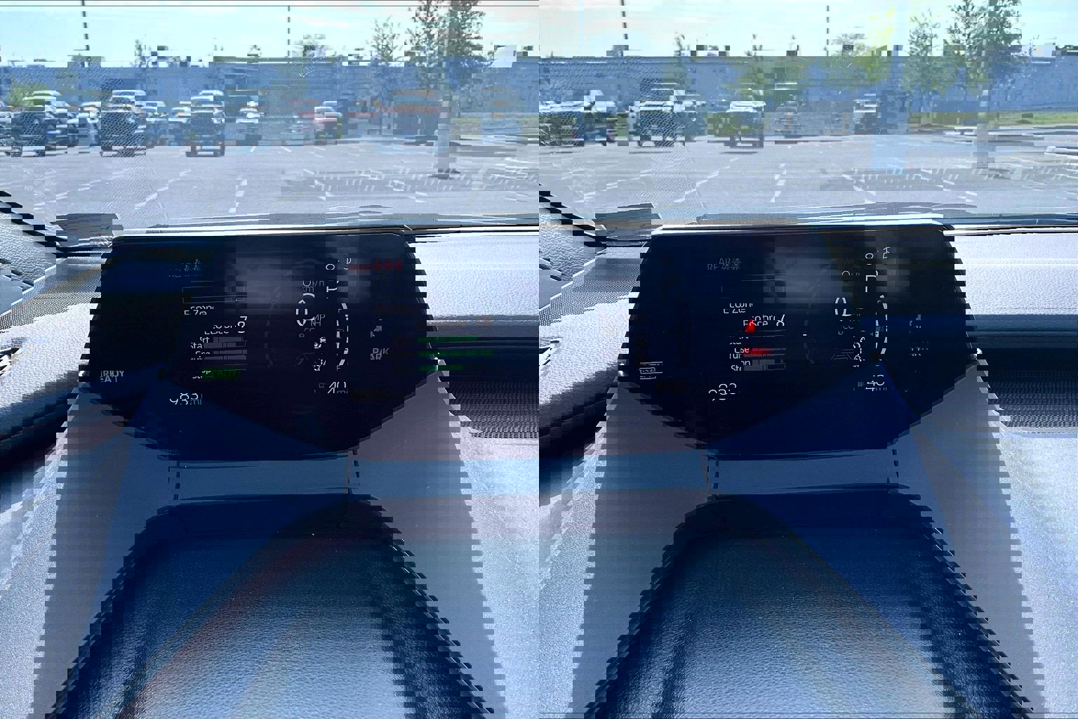 Used 2024 Toyota Prius LE AWD/4WD image 13