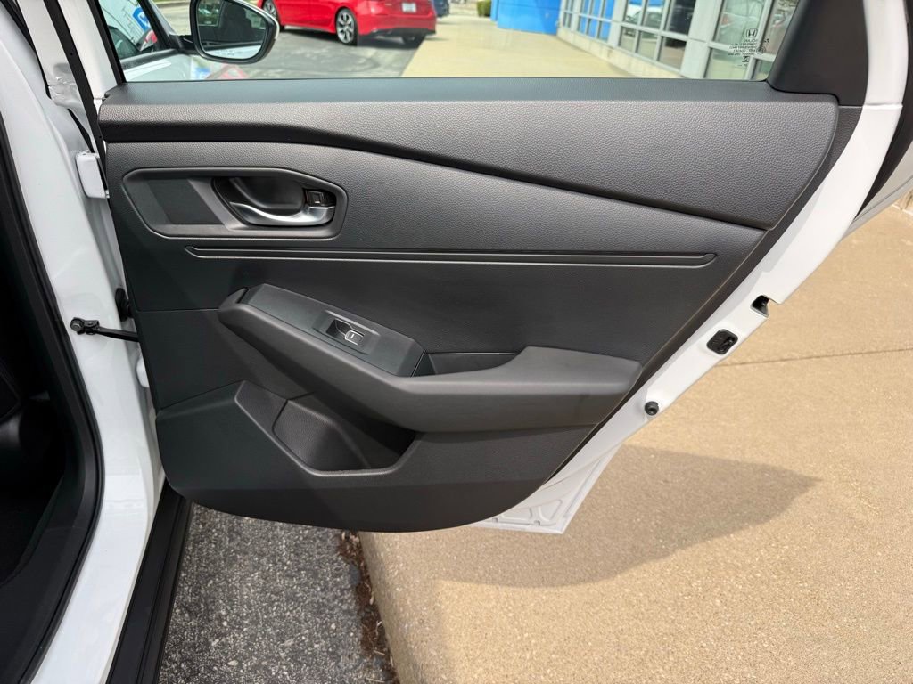 Used 2025 Honda Accord LX image 38