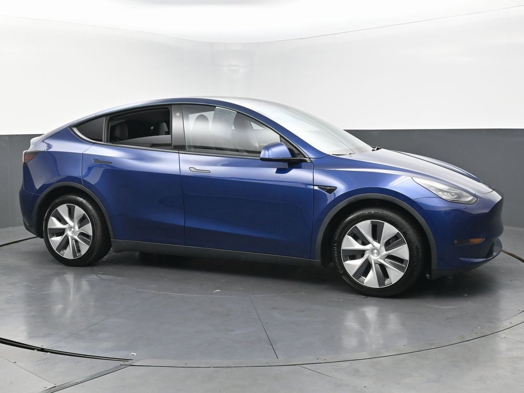 Used 2021 Tesla Model Y Long Range image 5