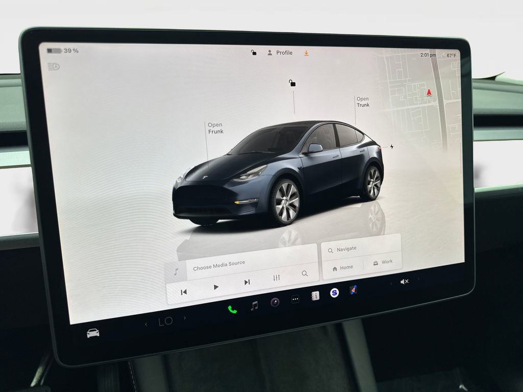 Used 2024 Tesla Model Y Long Range image 60