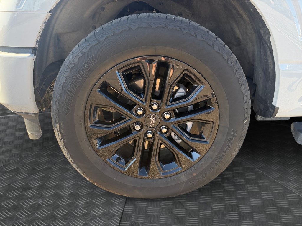 Used 2024 Ford F150 Lariat w/ Equipment Group 502A High AWD/4WD image 16