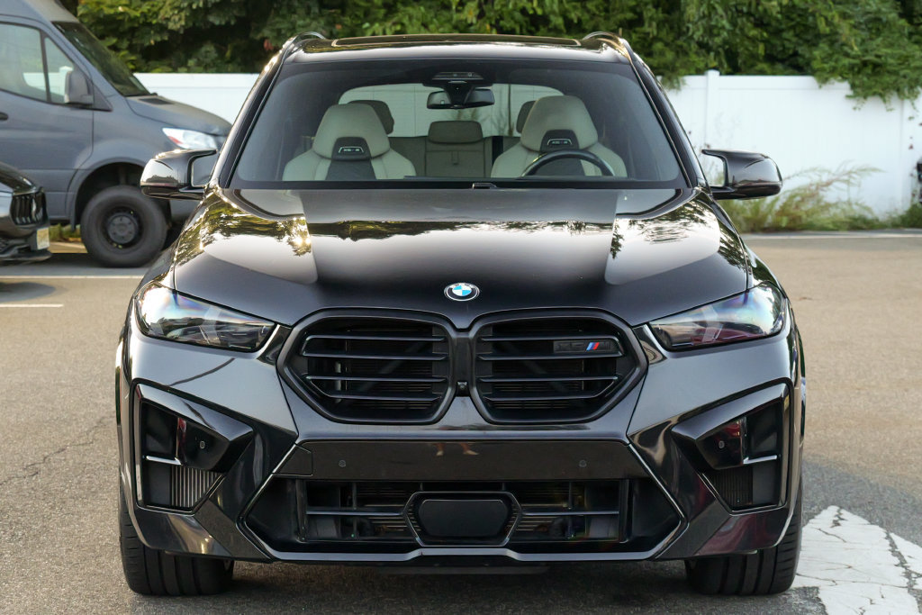 Used 2024 BMW X5 M Competition w/ Executive Package AWD/4WD image 2