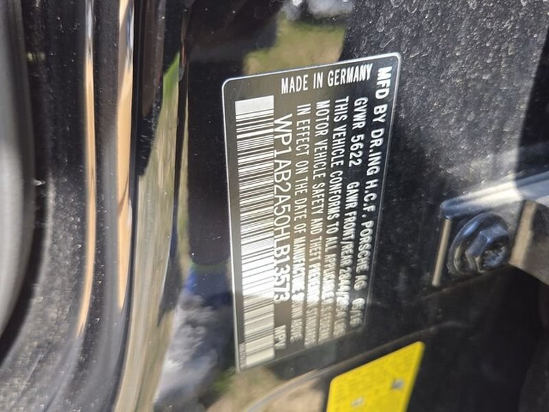 Used 2017 Porsche Macan S AWD/4WD image 7